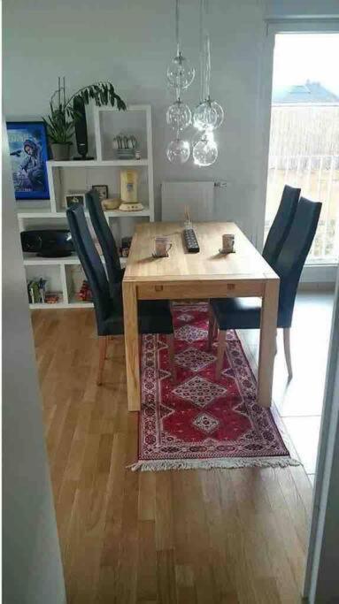 Ferienwohnung Cozy & Quiet Getaway Just 300M From Paris With Free Private Parking Gentilly Exterior foto
