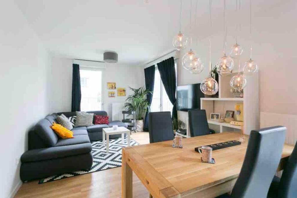 Ferienwohnung Cozy & Quiet Getaway Just 300M From Paris With Free Private Parking Gentilly Exterior foto